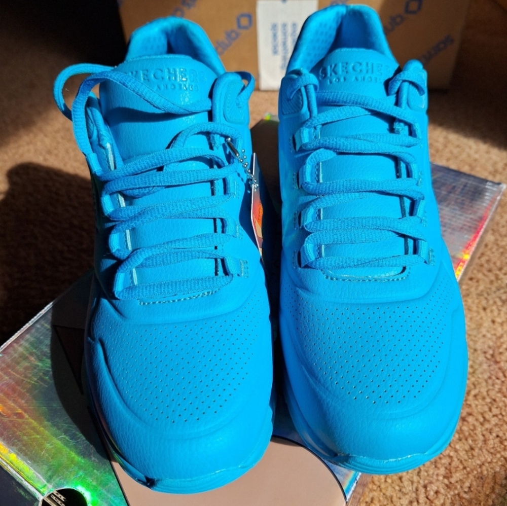 SKECHERS Street Uno Night Shades Turquoise USA Size 9 Memory Foam Limited